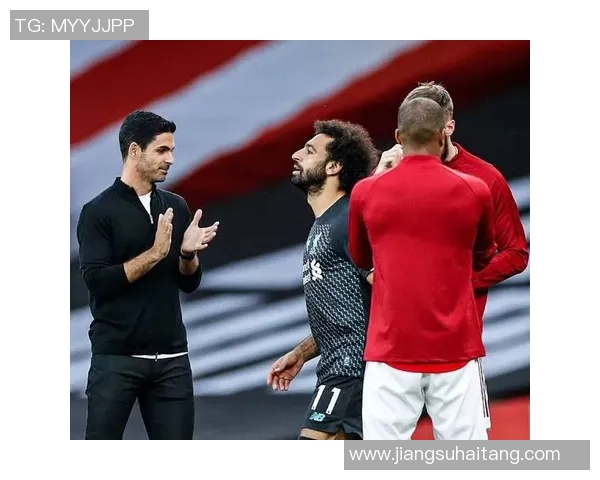 曼联与阿森纳2005年经典对决回顾：激情四溢的英超巅峰之战