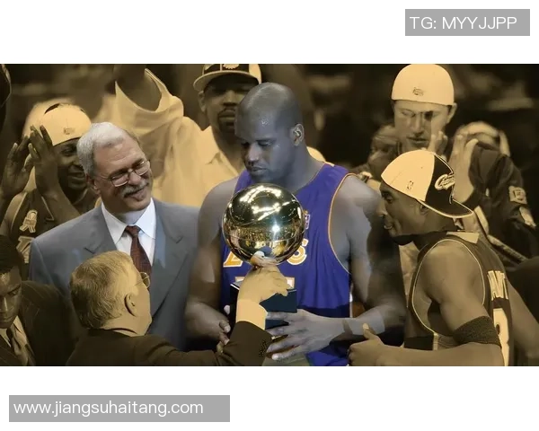 科比在01赛季对阵马刺的精彩表现与历史意义分析